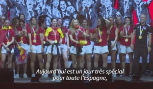 Mondial féminin : les championnes du monde espagnoles célébrées par leurs supporters à Madrid
