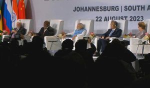 Sommet des BRICS: Les dirigeants participent au forum des entreprises au premier jour