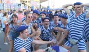 Mondial de rugby: les supporters arrivent au stade pour France-All Blacks