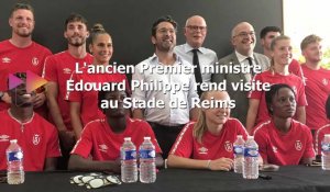 Edouard Philippe rencontre les joueurs et joueuses du Stade de Reims
