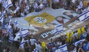 Des Israéliens pro-gouvernementaux mobilisés en soutien de la réforme judiciaire