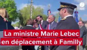VIDÉO. Marie Lebec assiste à la commémoration du 8 mai à Familly, village près de Lisieux
