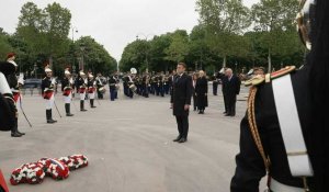 Commémoration de la Victoire du 8 mai 1945 : arrivée d'Emmanuel Macron