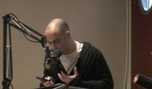 "Commandeur Replay" sur Ouï Fm n°74 03.12.09