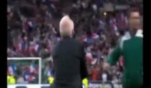La main de Thierry Henry lors du match France Irlande