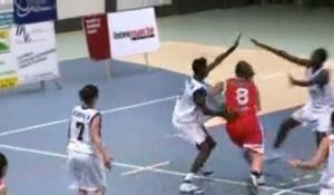 Basket N2F : Le Poiré-sur-Vie / Perpignan (64 à 52)