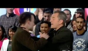 Intrusion en direct sur TF1 : Dechavanne très en colère !
