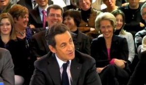 Nicolas Sarkozy aborde la fonction publique à Laon