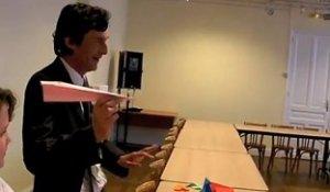 Cambrai : L'école Saint-Bernard présente l'origami au maire