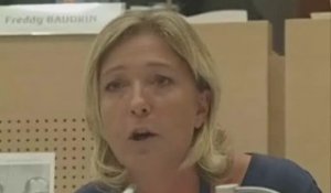 09/09/10- 2 - Marine Le Pen sur l'exclusion du FN des lycées