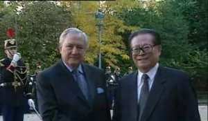 Bilan de la visite de Jiang Zemin
