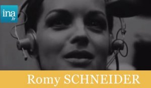 Romy Schneider chante "Les choses de la vie" - Archive INA