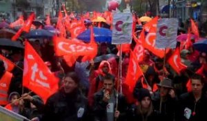 6 novembre, une manifestation pluvieuse... mais chaleureuse