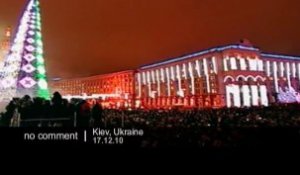 Illumination de l'arbre de noël en Ukraine - no comment