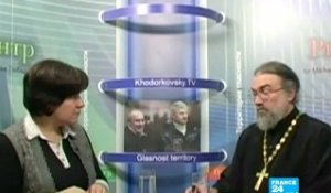 Russian court convicts oil tycoon Khodorkovsky