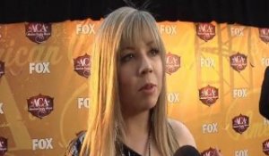 Jennette McCurdy Interview at the 2010 American Country Awar