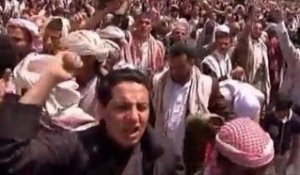 La rue yéménite une nouvelle fois divisée