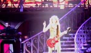 Taylor Swift Pumps Up The Volume in NJ With Speak Now Tour!