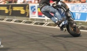 Babes, crashes & bikes, le best of Moto Journal ( video officielle moto journal )