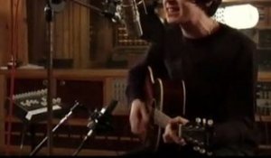 The Last Shadow Puppets - Standing Next To Me (Live)