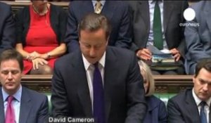 Emeutes : David Cameron envisagera l'intervention de...