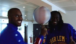 Les Harlem  Globetrotters donnent une leçon de basket - Friday sport