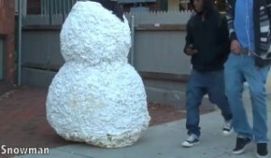 La Blague Du Bonhomme De Neige Qui Fait Peur Sur Orange Videos