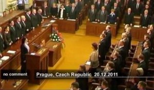 Une minute de silence au parlement tchèque... - no comment