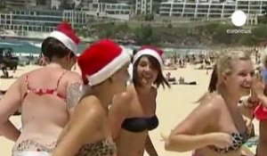 Les Australiens fêtent Noël sur la plage... - no comment