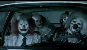 Sad clowns singing Bon Jovi / Funny Buenos Aires Festival ad