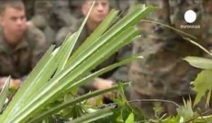 Entraînement dans la jungle pour des... - no comment