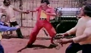 Annai Oru Aalayam - Rajni Kanth Fight With Mohan Babu