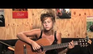 Lowlands spotlight: Selah Sue speelt Summertime Give Me Joy live