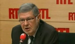 Alain Vidalies, ministre chargé des relations avec le Parlement : "Les heures supplémentaires faites depuis janvier 2012 pourraient rester défiscalisées"