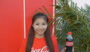 Changer du Coca-Cola liquide en glace pilée