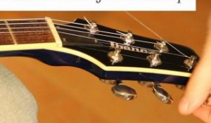 Comment changer les cordes d'une guitare électrique ? - HD