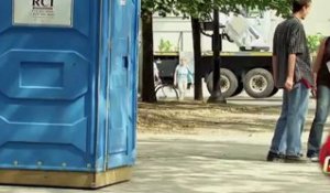 Canular - La Toilette se Sauve