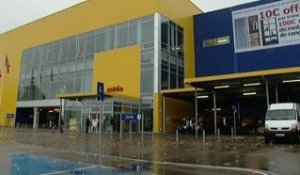 Tourville-la-Rivière : mobilisation de salariés  d'IKEA