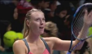 Masters WTA - Sharapova montre ses muscles