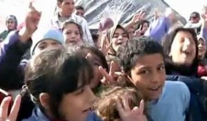 Turquie: Ban Ki-moon rencontre des réfugiés syriens