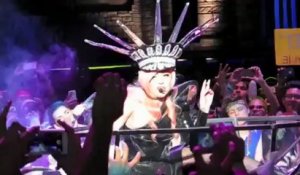 Lady Gaga choque la foule à Los Angeles