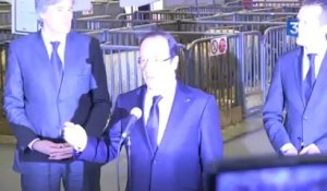 SIA 2013 : François Hollande inaugure le SIA : Il faut une vraie traçabilité de la viande.