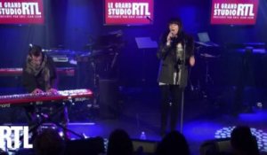 Alex Hepburn - Under en live dans le Grand Studio RTL