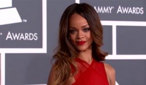 Une rumeur court selon laquelle Rihanna serait enceinte