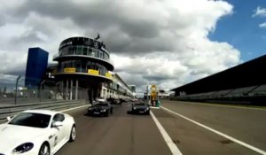 Aston Martin "on Track" au Nürburgring