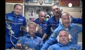 Un nouveau trio découvre son lieu de vie, l'ISS