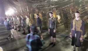 Le défilé Dries Van Noten homme printemps-été 2014 à Paris