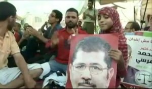 Colère et contestation chez les militants de Mohamed Morsi