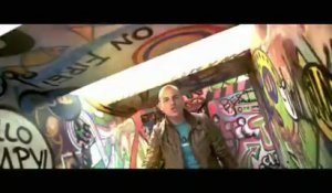 Luis Vazquez Y Adrian Milena - Siento Su Calor (Radio Edit) (Feat. Karlos Rubio Y Sergio Martin)