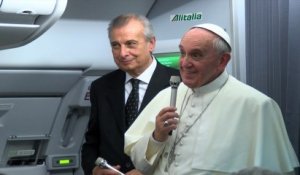 Le Pape dans l'avion de retour du Brésil